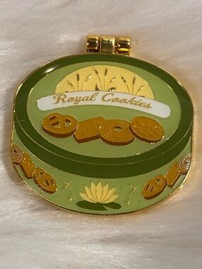 Disney Loungefly Princess Royal Cookies Hinged Pin Blind Box - Tiana